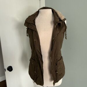 Women's Army Green Vest